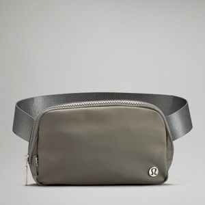 GREY SAGE LULULEMON BELT BAG
